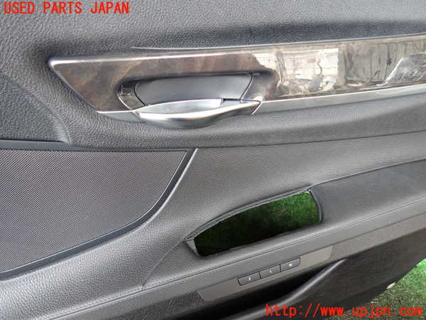 1UPJ-18361234]BMW アクティブハイブリッド7L(AH7L F04)(KX44L)右前ドア内張り 中古_m0002.jpg