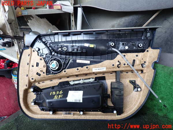 1UPJ-18361264]BMW アクティブハイブリッド7L(AH7L F04)(KX44L)左前ドア内張り 中古_m0004.jpg