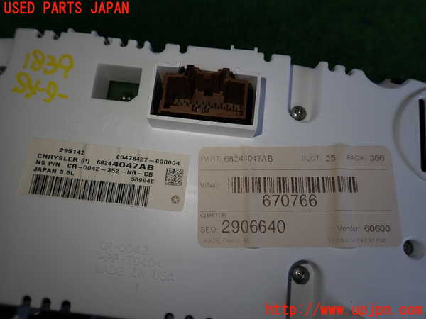 2UPJ-18396170]ジープグランドチェロキー(WK36TA)スピードメーター 中古_m0003.jpg