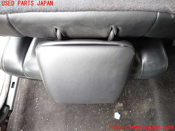 5UPJ-18397145]ジープグランドチェロキー(WK36TA)右2列目シート 中古_m0003.jpg