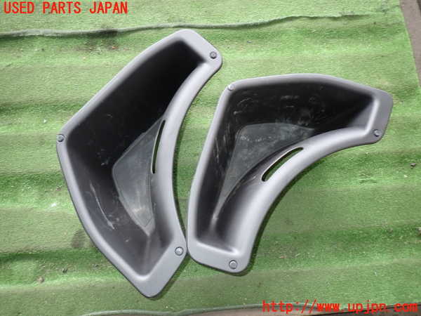 5UPJ-18397772]ジープグランドチェロキー(WK36TA)ラゲッジトレイ2 中古_m0001.jpg