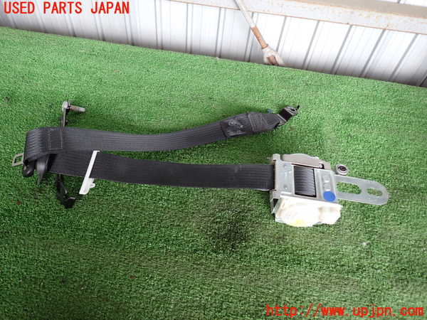 5UPJ-18397045]ジープグランドチェロキー(WK36TA)運転席シートベルト 中古_m0001.jpg