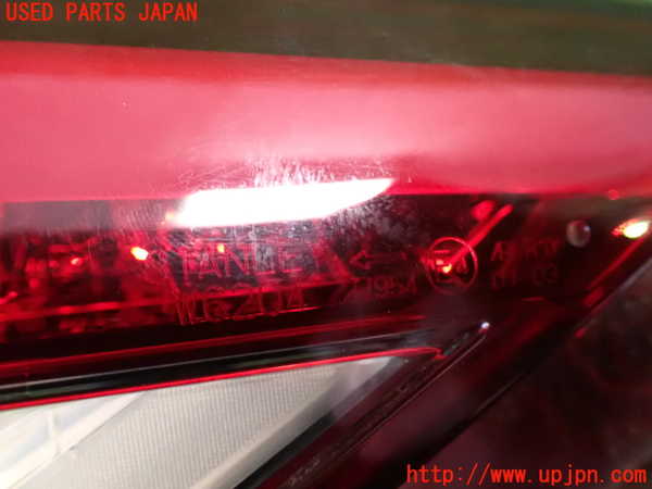 5UPJ-18401552]エクリプスクロス PHEV(GL3W)左リアフィニッシャー 中古_m0004.jpg