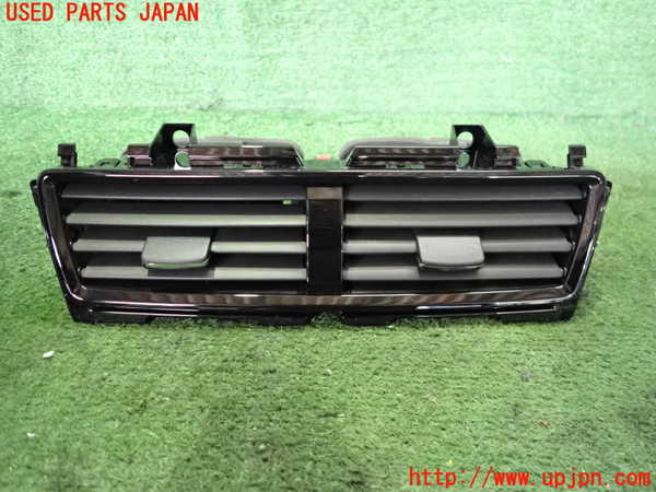 5UPJ-18407526]エクリプスクロス PHEV(GL3W)エアコン吹き出し口1 真中 中古_m0001.jpg