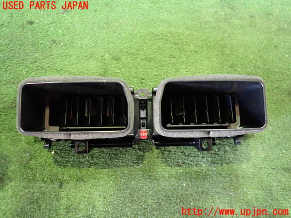 5UPJ-18407526]エクリプスクロス PHEV(GL3W)エアコン吹き出し口1 真中 中古_m0002.jpg