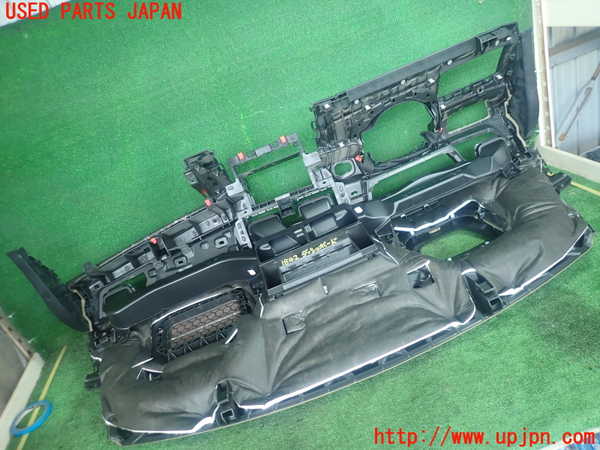 5UPJ-18427505]BMW 218d グランツアラー(2E20)(F46)ダッシュボード 中古_m0005.jpg