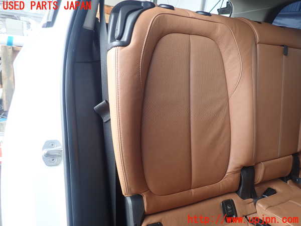 5UPJ-18427145]BMW 218d グランツアラー(2E20)(F46)右2列目シート 中古_m0002.jpg