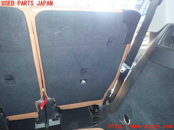5UPJ-18427145]BMW 218d グランツアラー(2E20)(F46)右2列目シート 中古_m0004.jpg