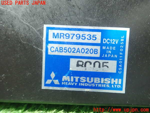 5UPJ-18436066]ランエボ8(CT9A)エアコンスイッチ1 中古_m0002.jpg
