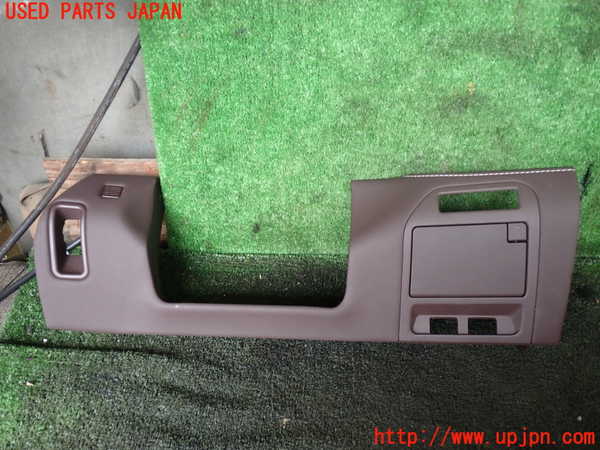 5UPJ-18457841]レクサス・LS500(VXFA55)小物入れ1 中古_m0001.jpg