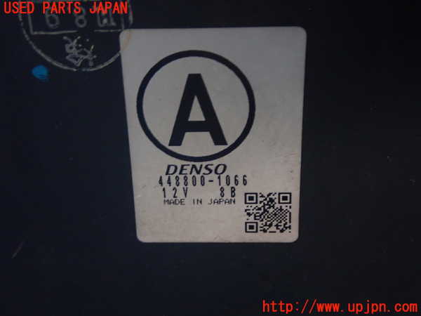 2UPJ-18476081]ランクル100系(UZJ100W)エバポレーター1 中古_m0002.jpg