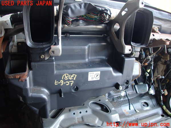 2UPJ-18476100]ランクル100系(UZJ100W)ヒーターコア 中古_m0001.jpg