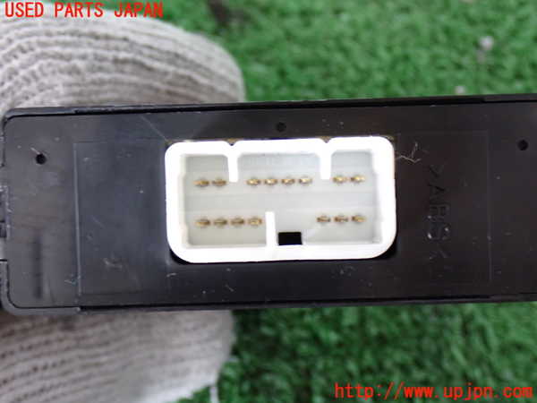 2UPJ-18476149]ランクル100系(UZJ100W)コンピューター4 (ドアコントロール) 中古_m0002.jpg
