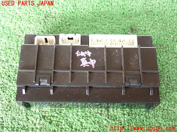 2UPJ-18476150]ランクル100系(UZJ100W)コンピューター5 (エアコン) 中古_m0003.jpg