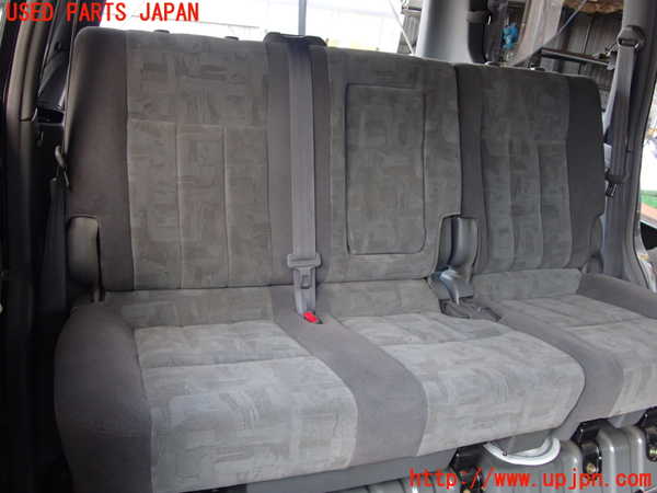 2UPJ-18477145]ランクル100系(UZJ100W)右2列目シート 中古_m0001.jpg