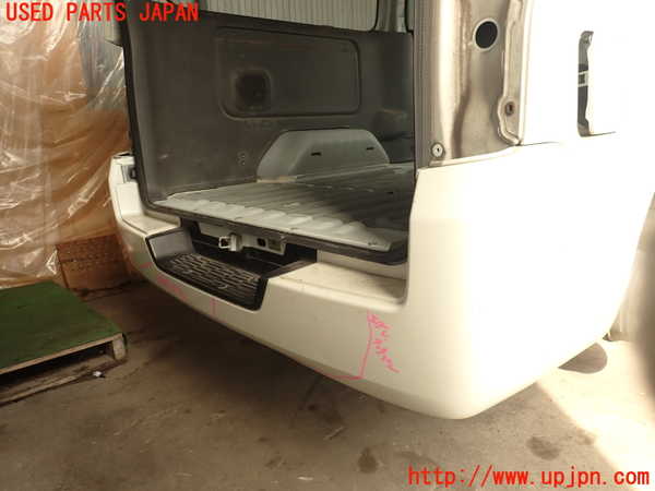 5UPJ-18481610]NV350 キャラバン バン(VW2E26)リアバンパー 中古_m0001.jpg