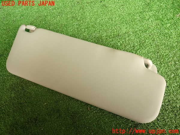 5UPJ-18487630]NV350 キャラバン バン(VW2E26)室内サンバイザー左側 中古_m0001.jpg