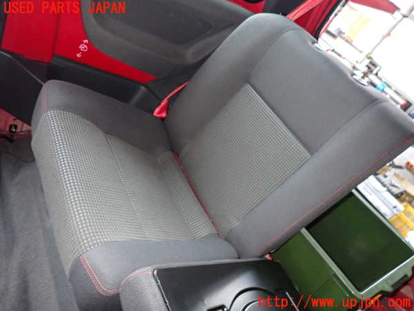 5UPJ-18497405]VW ルポGTI(6EAVY)右リアシート 中古_m0001.jpg