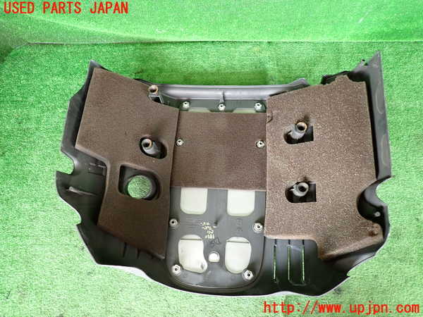 5UPJ-18502160]クライスラー・300C 2006ymodel(LX57)エンジンアッパーカバー 中古_m0002.jpg