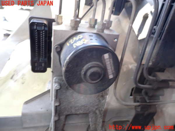 5UPJ-18504040]クライスラー・300C 2006ymodel(LX57)ABSアクチュエーター 中古_m0001.jpg