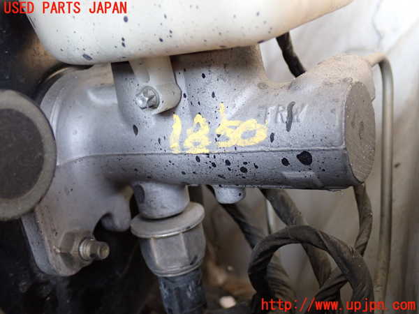 5UPJ-18504050]クライスラー・300C 2006ymodel(LX57)ブレーキマスターシリンダー 中古_m0002.jpg