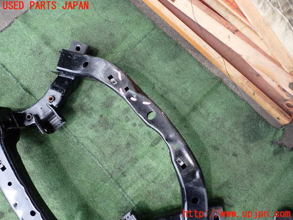 5UPJ-18505285]クライスラー・300C 2006ymodel(LX57)フロントメンバー 中古_m0003.jpg