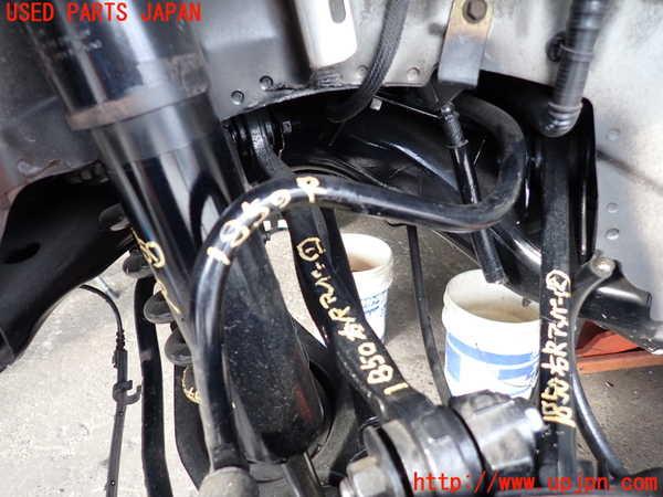 5UPJ-18505445]クライスラー・300C 2006ymodel(LX57)リアスタビライザー 中古_m0002.jpg