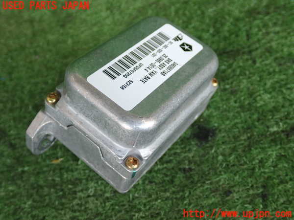 5UPJ-18506149]クライスラー・300C 2006ymodel(LX57)コンピューター4(ヨーレート) 中古 04606671AB_m0001.jpg