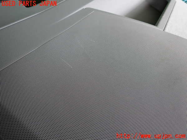5UPJ-18501234]クライスラー・300C 2006ymodel(LX57)右前ドア内張り 中古_m0005.jpg