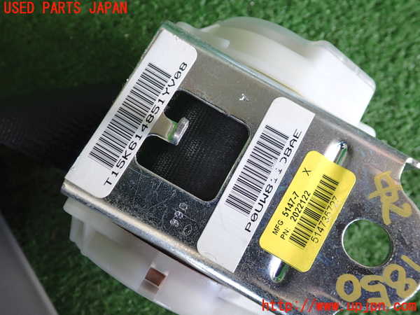 5UPJ-18507135]クライスラー・300C 2006ymodel(LX57)真中2列目シートベルト 中古_m0004.jpg
