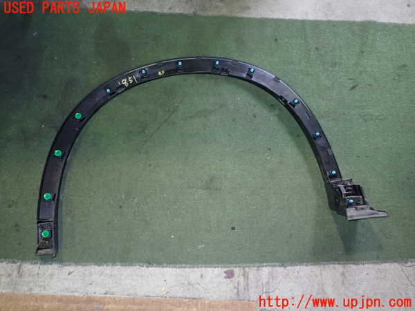 5UPJ-18511440]CX-5(KF2P)右前オーバーフェンダー 中古_m0003.jpg