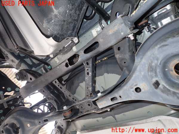 5UPJ-18515445]CX-5(KF2P)リアスタビライザー 中古_m0001.jpg