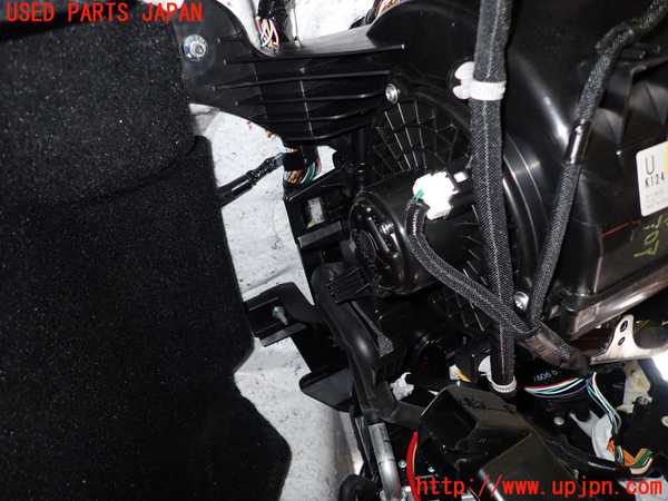 5UPJ-18516095]CX-5(KF2P)ブロアファン(ブロアーファン) 中古_m0002.jpg