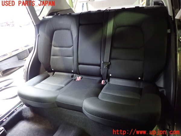 2UPJ-18517385]CX-5(KF2P)リアシート 中古_m0001.jpg