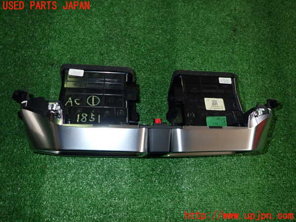 5UPJ-18517526]CX-5(KF2P)エアコン吹き出し口1 中古_m0002.jpg