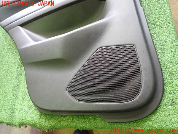 5UPJ-18511324]CX-5(KF2P)左後ドア内張り 中古_m0002.jpg