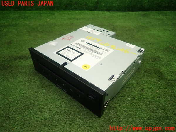 1UPJ-18546505]アウディ・S4(8KCAKF)CDチェンジャー 中古_m0002.jpg