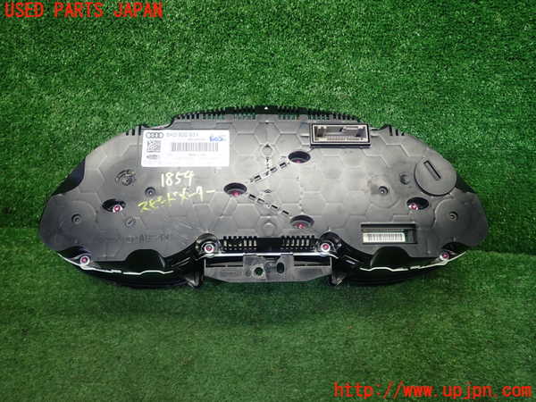 1UPJ-18546170]アウディ・S4(8KCAKF)スピードメーター 中古_m0002.jpg