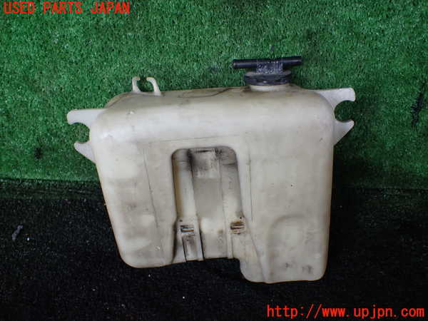 5UPJ-18552410]ランクルプラド(KZJ78W)ラジエータータンク 中古_m0002.jpg