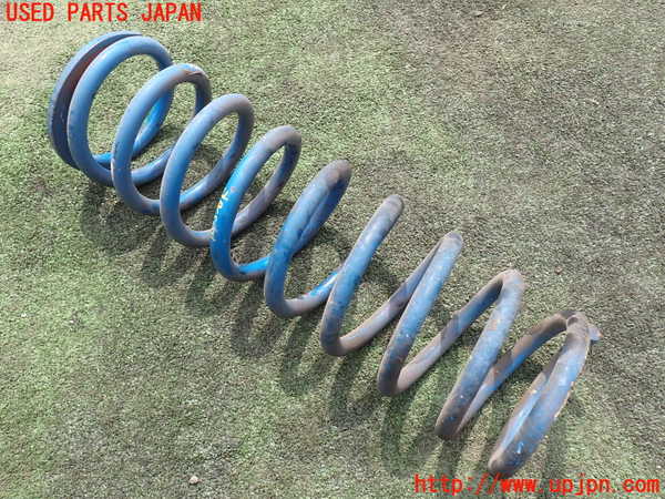 5UPJ-18555090]ランクルプラド(KZJ78W)右フロントスプリング 中古_m0001.jpg