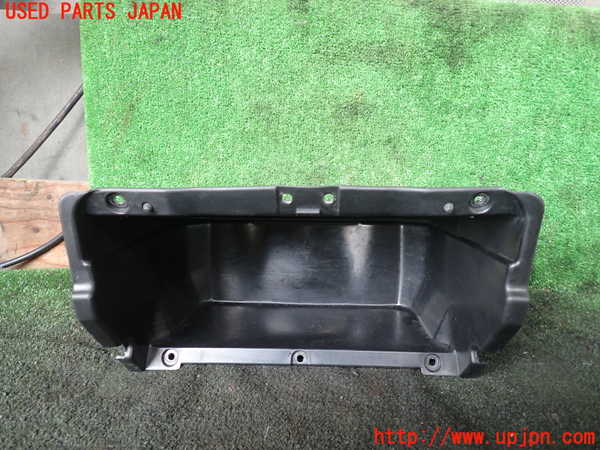 5UPJ-18557517]ランクルプラド(KZJ78W)グローブボックス2 中古_m0001.jpg