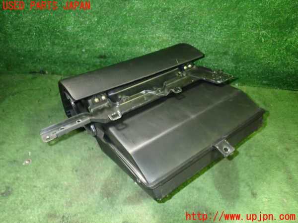 5UPJ-18567516]アコード ユーロR(CL1)グローブボックス1 中古_m0003.jpg