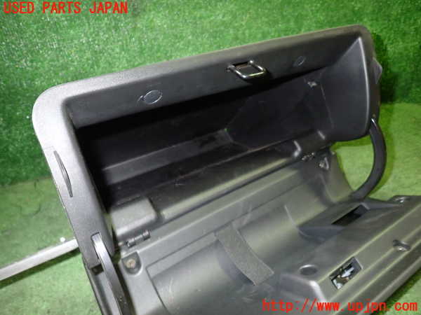 5UPJ-18567516]アコード ユーロR(CL1)グローブボックス1 中古_m0005.jpg