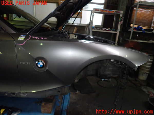 5UPJ-18601080]BMW Z4 ロードスター(BT30)右前フェンダー 中古_m0001.jpg