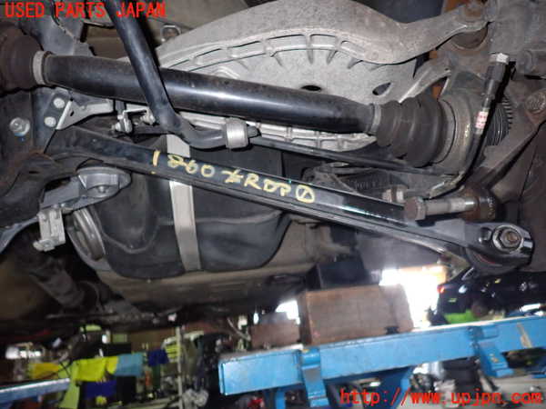 5UPJ-18605200]BMW Z4 ロードスター(BT30)右リアロアアーム1 中古_m0001.jpg