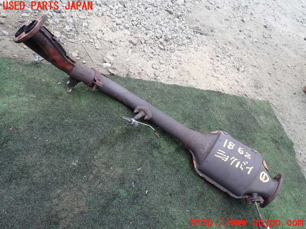 1UPJ-18622661]ハイラックスサーフ(RZN185W)触媒1 中古_m0001.jpg
