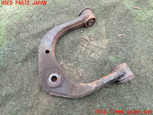 5UPJ-18625126]ハイラックスサーフ(RZN185W)右フロントアッパーアーム1 中古_m0002.jpg