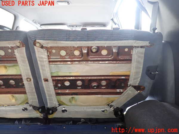 5UPJ-18627405]ハイラックスサーフ(RZN185W)右リアシート 中古_m0004.jpg