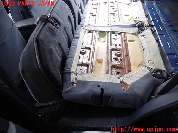 5UPJ-18627435]ハイラックスサーフ(RZN185W)左リアシート 中古_m0005.jpg