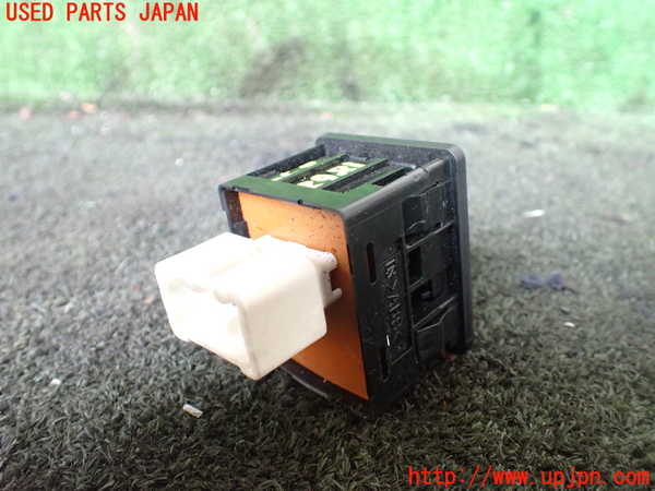 5UPJ-18626280]ハイラックスサーフ(RZN185W)ミラースイッチ 中古_m0002.jpg